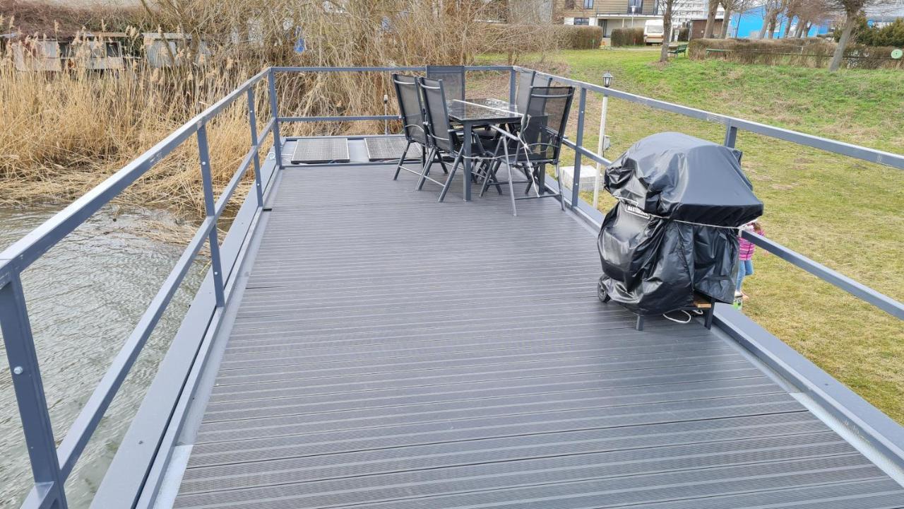 Hausboote Unteres Odertal Hausboot Kranich Hotel ชเวดท์ ภายนอก รูปภาพ